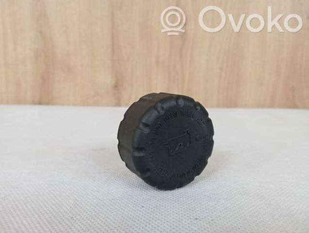 Кришка / пробка розширювального бачка A1695010015 MERCEDES