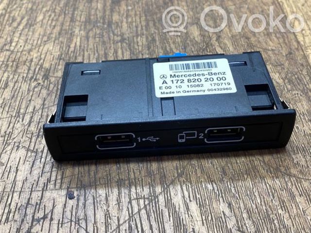 USB-розгалужувач A1728202000 MERCEDES