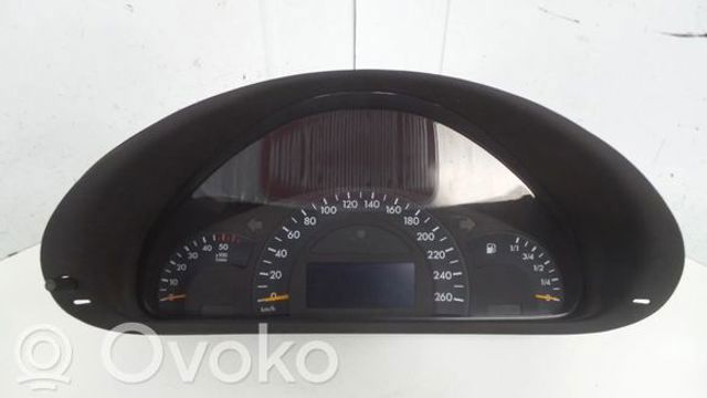 Щиток приладів A2035403047 MERCEDES