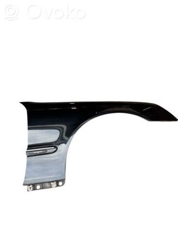 Переднє праве крило A2038800218 MERCEDES