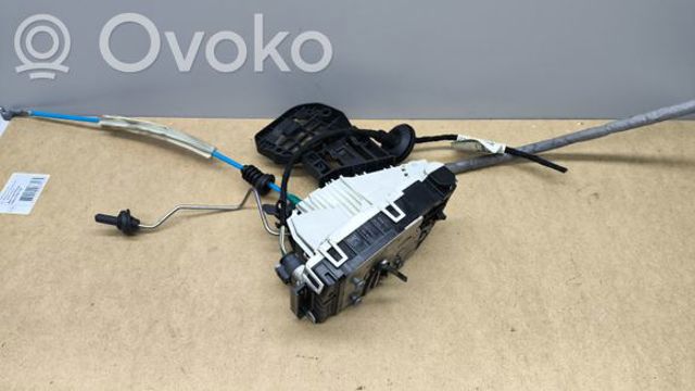 Замок задніх дверей, правих A2047303635 MERCEDES