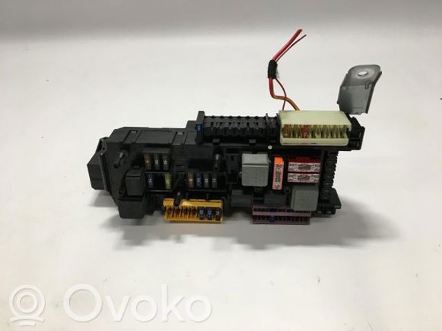 Блок керування сигналами SAM A2049001202 MERCEDES