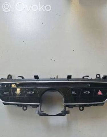 Блок кнопок центральної консолі A2059053901 MERCEDES