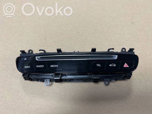 Блок кнопок центральної консолі A2059054301 MERCEDES