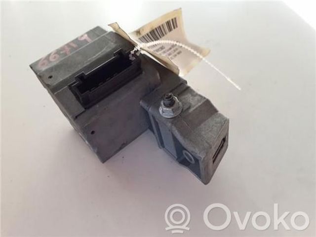Механізм блокавання керма A2084620430 MERCEDES