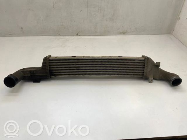 Радіатор интеркуллера A2105000500 MERCEDES