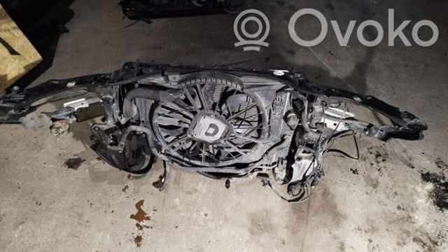 Балка бампера переднього A21162610 MERCEDES