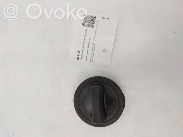 Кришка бензобаку A2204700005 MERCEDES