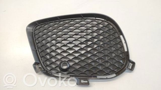 Решітка переднього бампера, ліва A2928855322 MERCEDES