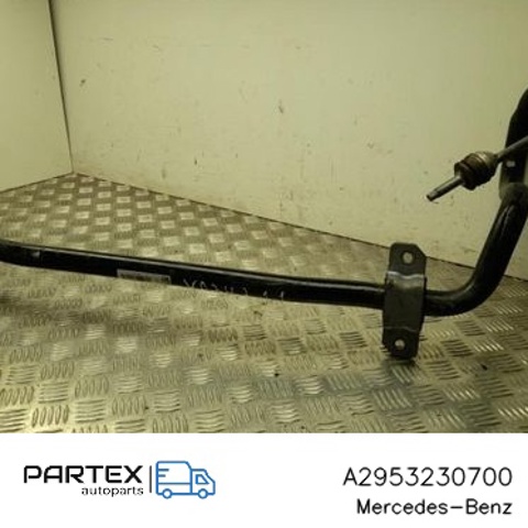 Стабілізатор поперечної стійкості передній A2953230700 MERCEDES