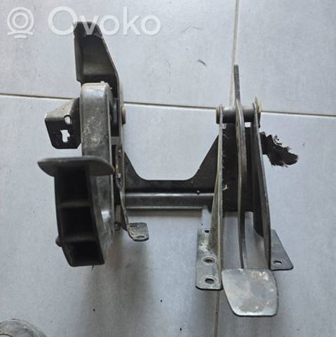 Педаль щеплення A6382900416 MERCEDES