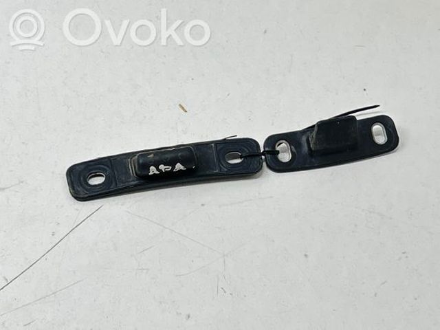 Обмежувач зсувних дверей, нижній на кузові A6397660265 MERCEDES