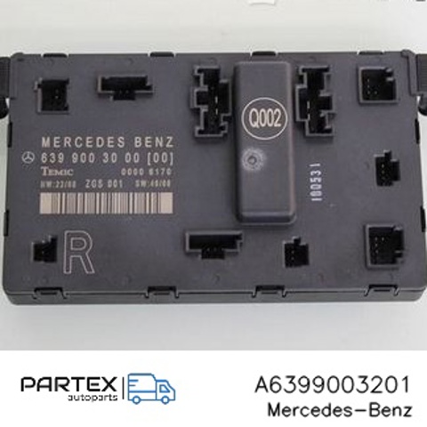 Блок комфорту передніх дверей A6399003201 MERCEDES