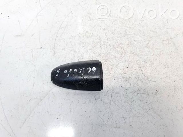 Кришка ручки зовнішніх дверей задніх правих A9067600120 MERCEDES