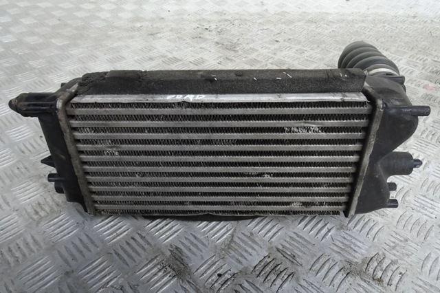 Радіатор интеркуллера AV219L440AC FORD
