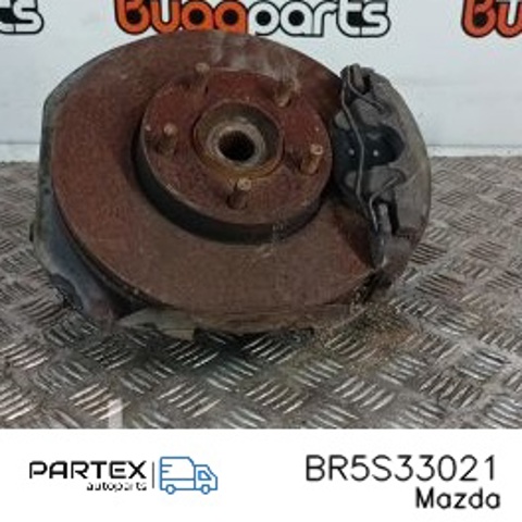 Цапфа поворотна права BR5S33021 MAZDA