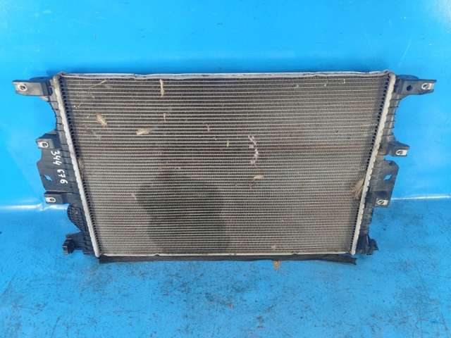 Радіатор DG9Z8005H FORD