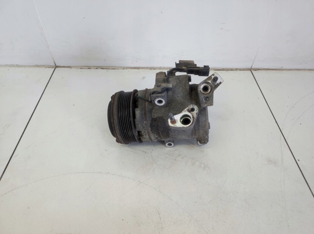 Насос кондиціонера EB3B19D629DB FORD