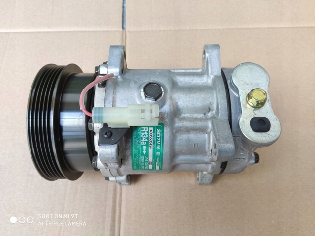 Компресор кліматичної установки JPB100760 ROVER