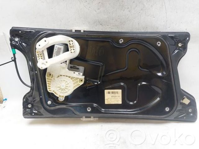 Склопідйомник передньої правої двері LR052111 LAND ROVER