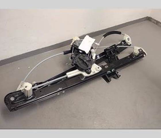 Склопідйомник задніх лівих дверей LR057341 LAND ROVER