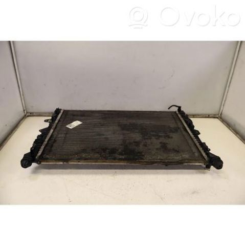 Радіатор водяний LR075359 LAND ROVER