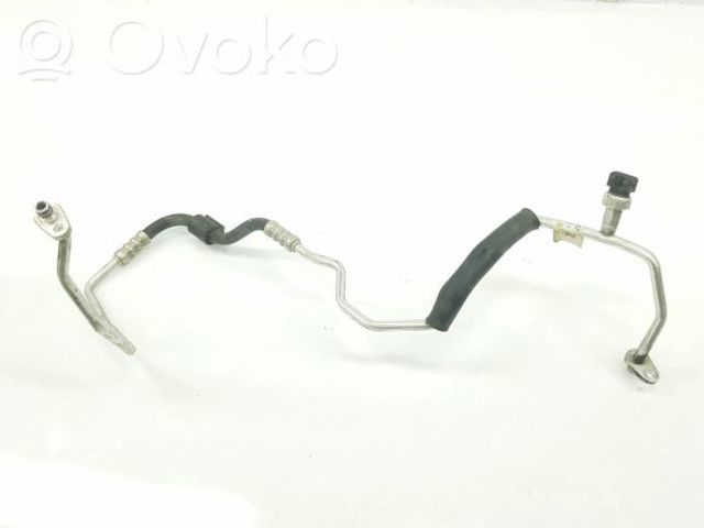 Шланг кондиціонера, від радіатора до випарника LR082205 LAND ROVER
