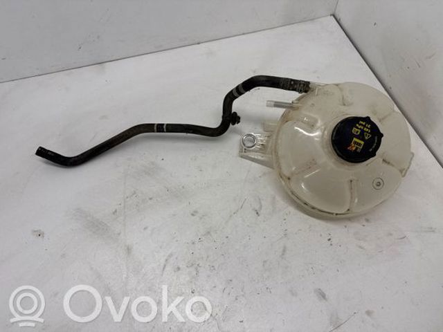 Бачок для води Форд Ескейп 3