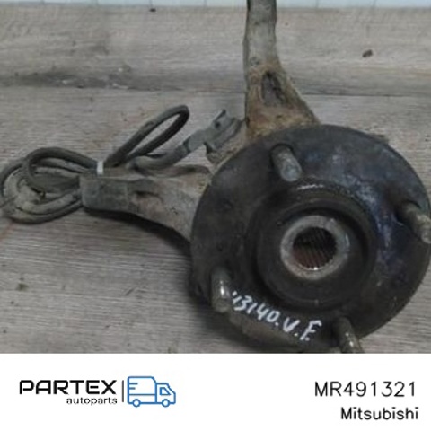 Цапфа поворотна ліва MR491321 MITSUBISHI