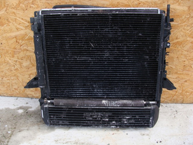 Радіатор охолодження PCC500060 LAND ROVER