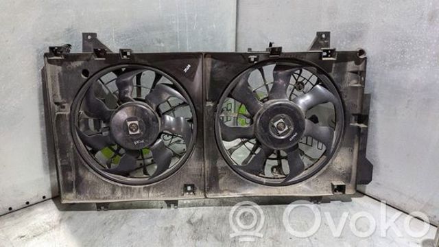 Дифузор радіатора охолодження, в зборі з двигуном і крильчаткою PE2015025 MAZDA