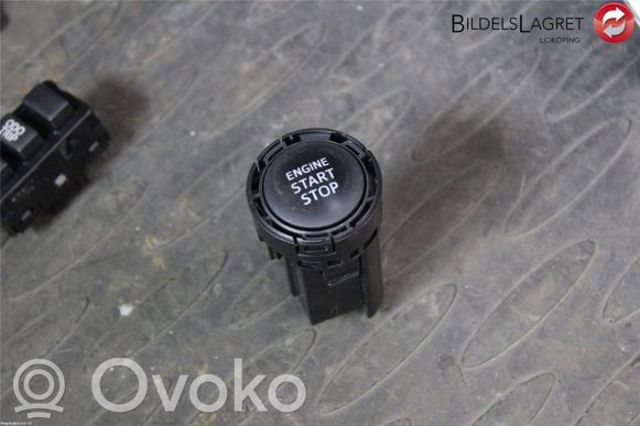 SU00308272 Toyota
