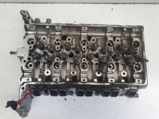 ГБЦ  двигуна YC1Q6090BC FORD