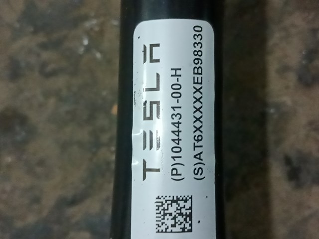 Важіль задньої підвіски поперечний 104443100H TESLA