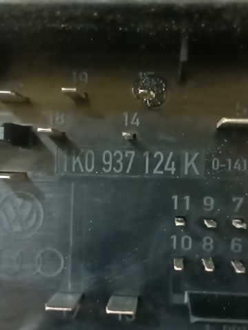 Реле запобіжників 1K0937124K VAG