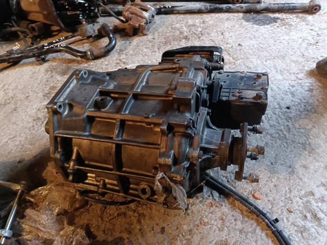 Демультиплікатор коробки передач 361006D400 TOYOTA