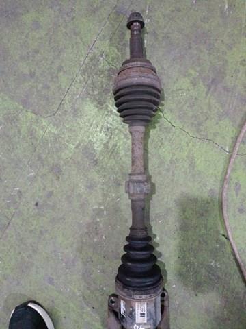 Піввісь передня, права 4341006570 TOYOTA