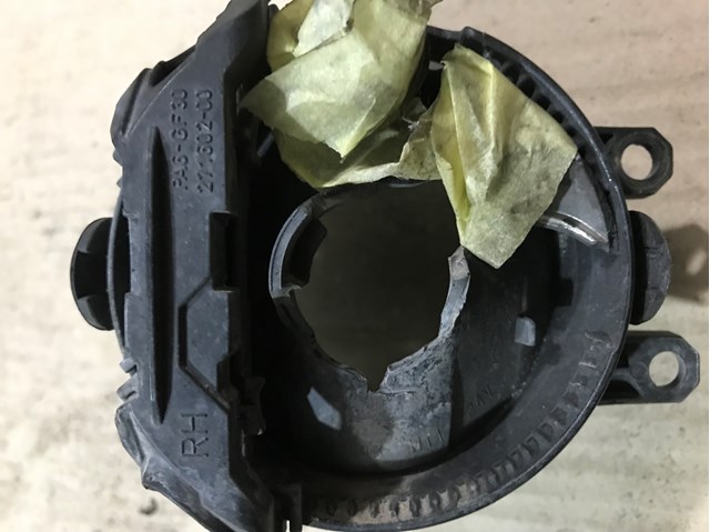 Права протитуманні фари 8121006070 TOYOTA