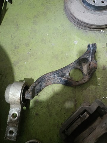 Поперечний важіль GS1D34350K MAZDA