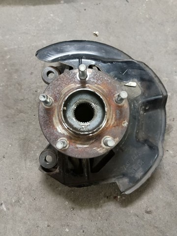 Кулак поворотний передній лівий KD3533031A MAZDA