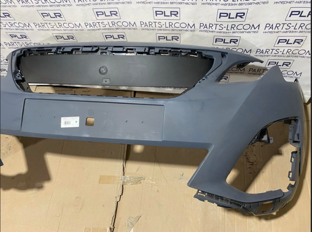 Бампер передній 1617976380 PEUGEOT