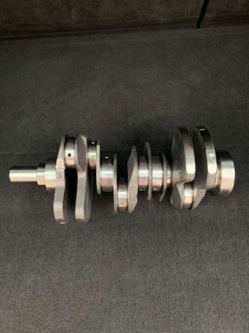 Двигун у зборі LR004729 LAND ROVER