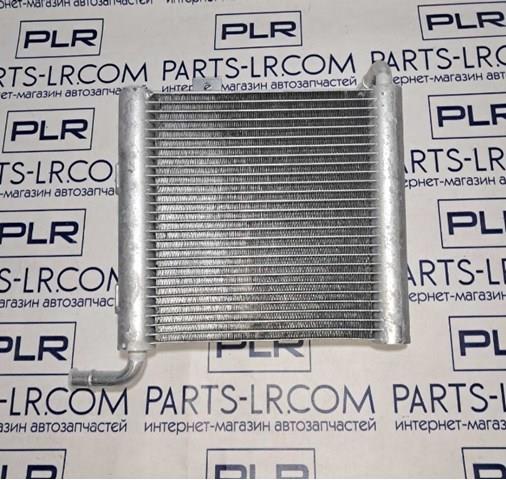 Радіатор охолодження двигуна, правий LR092120 LAND ROVER