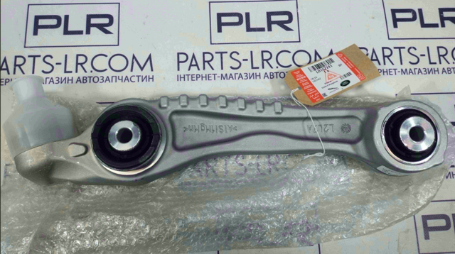 Правий важіль передній нижній підвіски LR152741 LAND ROVER