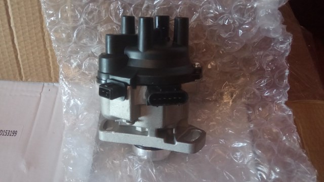 Трамблер MD325051 MITSUBISHI