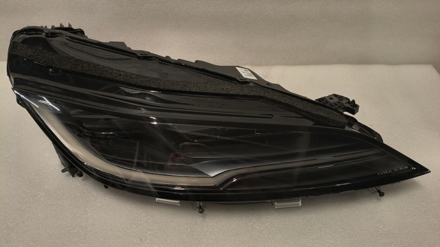 Фара комбінована, передня 169408700G Tesla Model