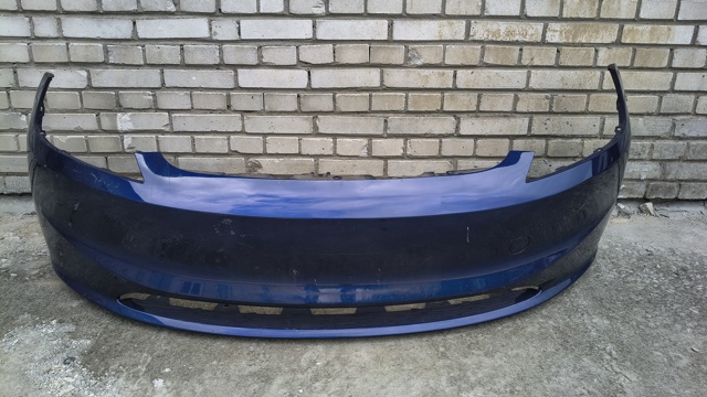 Бампер передній в зборі 2013442S0G Tesla Model