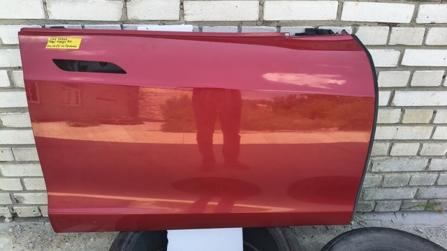 Дверка передня права 6006622E0H Tesla Model