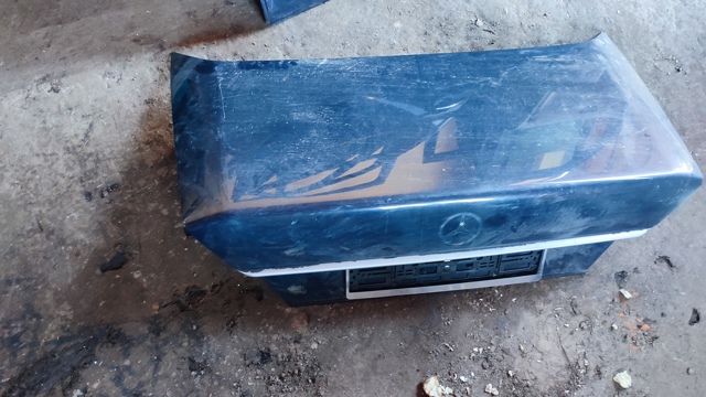 Кришка багажника кузова A1247502275 MERCEDES