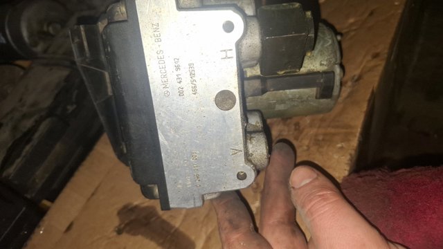 Блок управління АБС (ABS) 0024319612 MERCEDES
